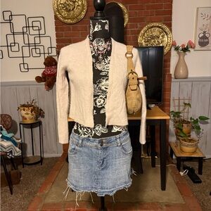 White + Warren Cream Cashmere Sweater